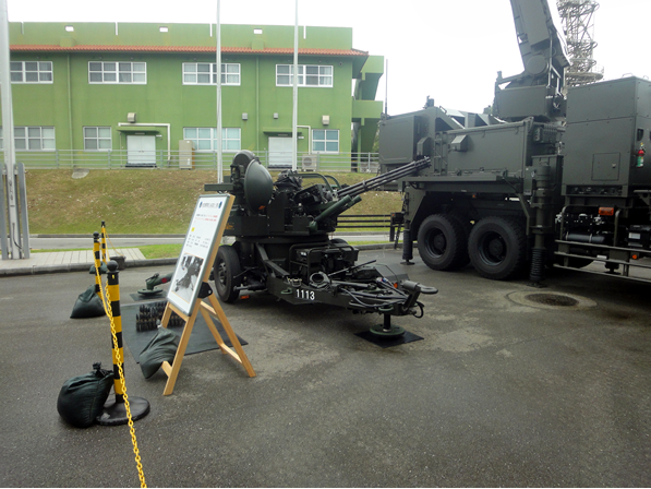 会場周辺での展示②