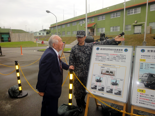 会場周辺での展示④