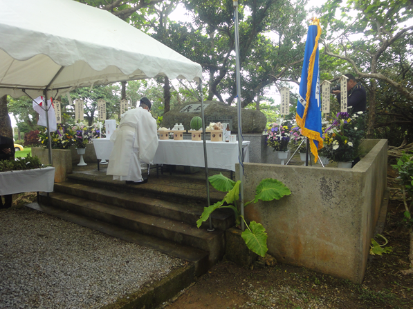 宮司による神事が執り行われました。