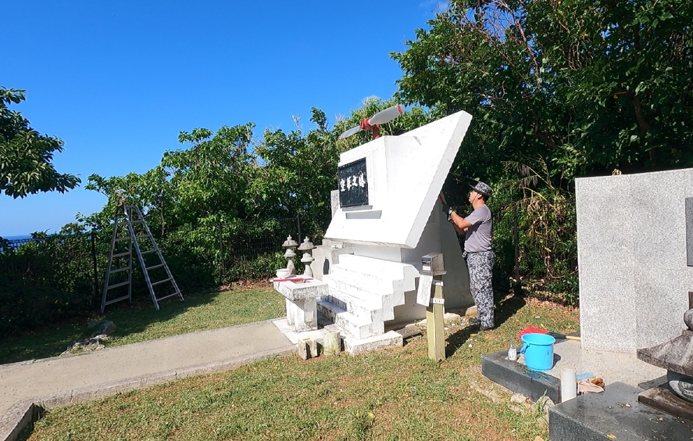 令和５年10月18日 慰霊碑の清掃活動②