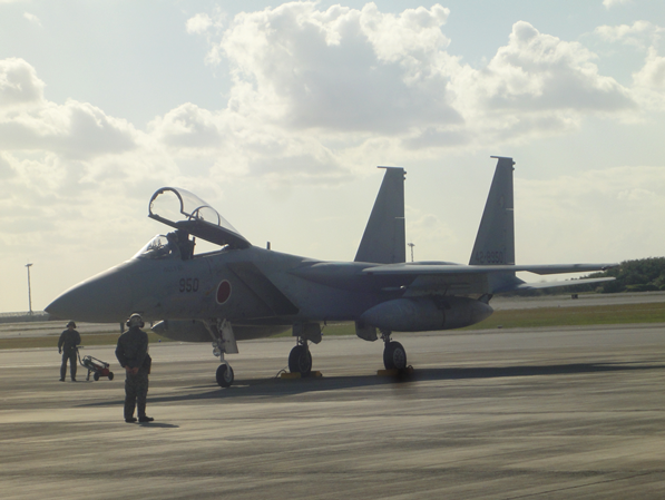 航空自衛隊南西航空方面隊第9航空団第204飛行隊長の機動飛行の準備④