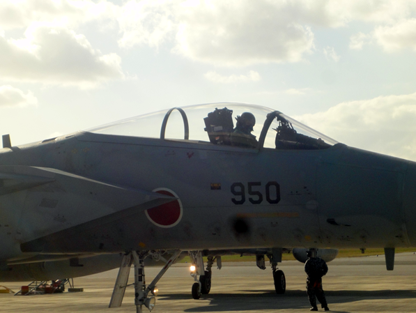 航空自衛隊南西航空方面隊第9航空団第204飛行隊長の機動飛行の準備⑥