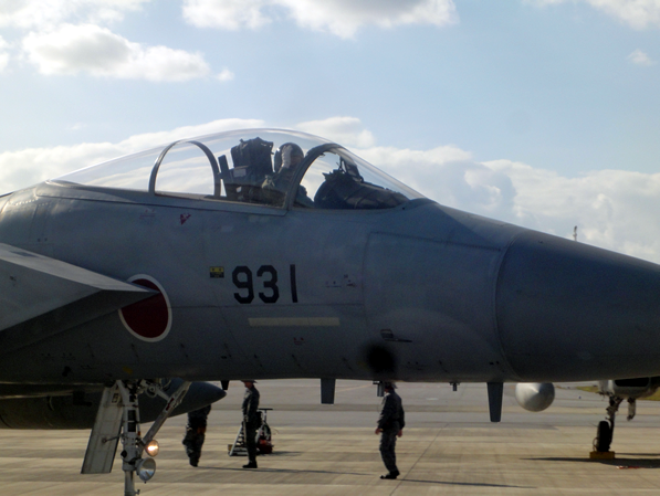 航空自衛隊南西航空方面隊第9航空団第204飛行隊長の機動飛行の準備⑦