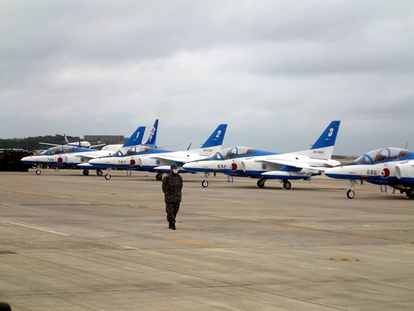 ブルーインパルス、	F3-IHI-30B